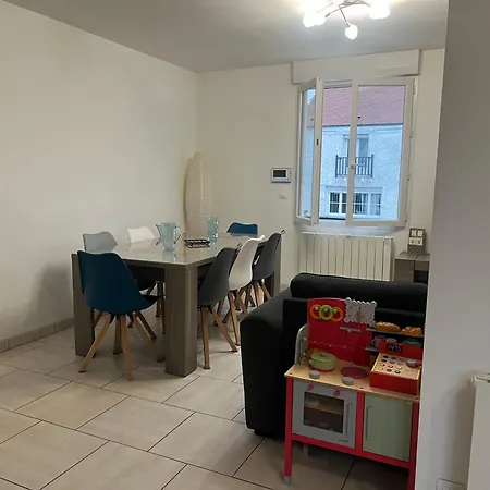 Maison Pour 4 A 8 Personnes A 15 Min De Holiday home Nanteuil-les-Meaux